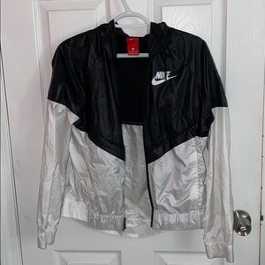 Nike windbreaker
